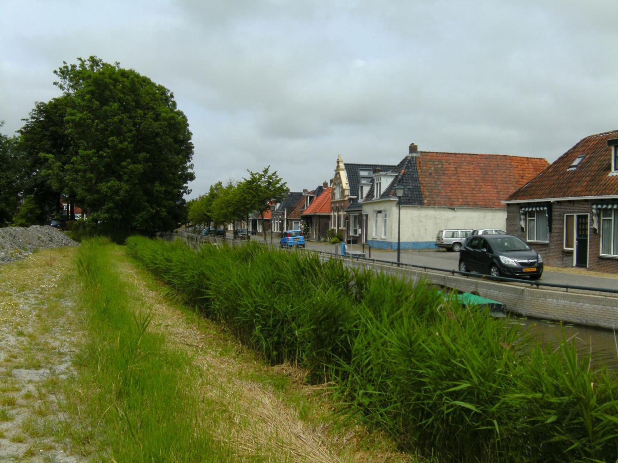 'T Laaisterplakky Bed and Breakfast Oude Bildtzijl Exteriör bild