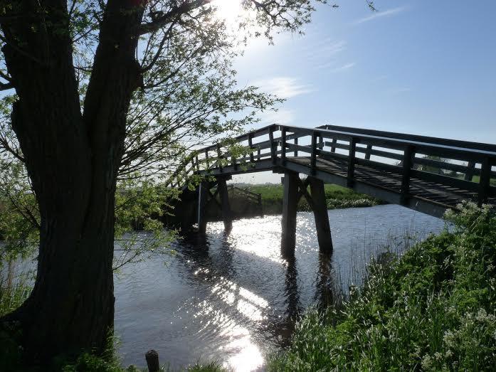 'T Laaisterplakky Bed and Breakfast Oude Bildtzijl Exteriör bild